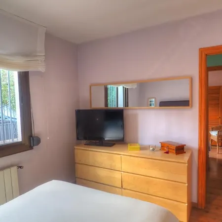 Aries House By Hello Apartments Sitges *